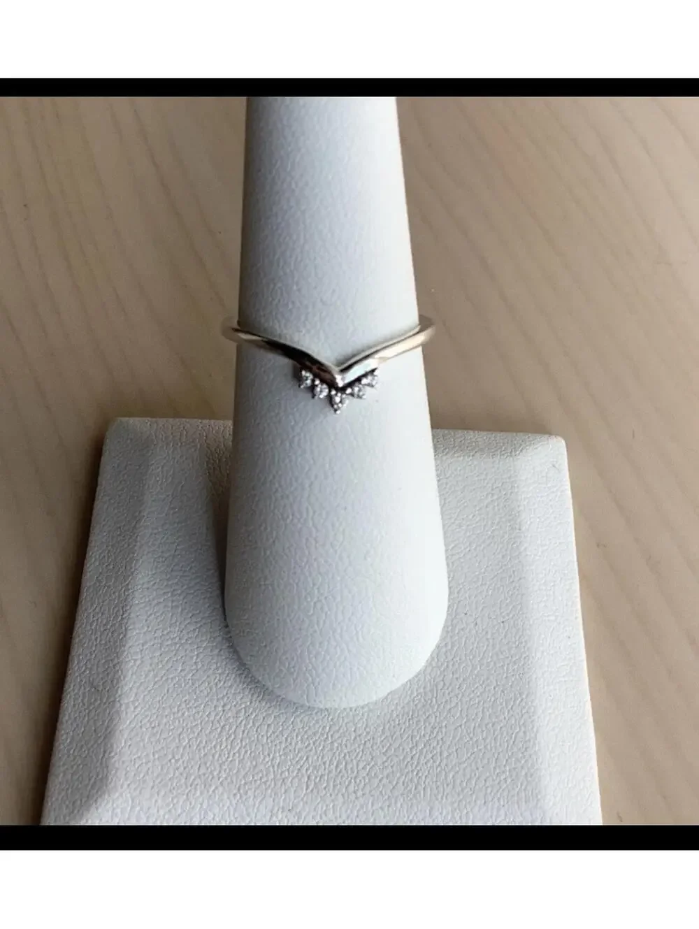 Authentic Pandora Tiara Wishbone Ring with Clear CZ (Sterling Silver Size 9